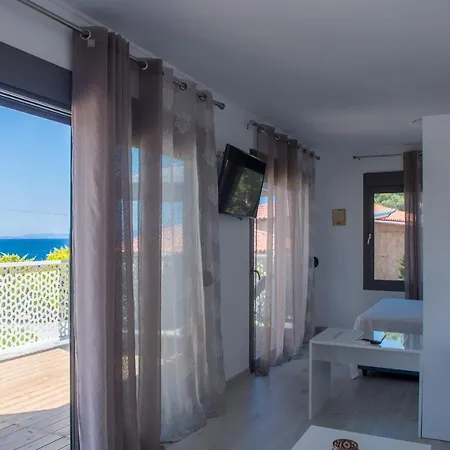 Barbagiannis House *